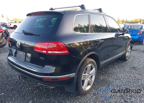 2015 Volkswagen Touareg Tdi Executive из США, поврежденный, VIN WVGEP9BP4FD007384